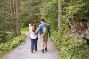 5 Reasons to Hike with your Family